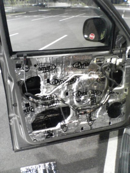 Dynamat Xtreme on all doors (Skin and frame)