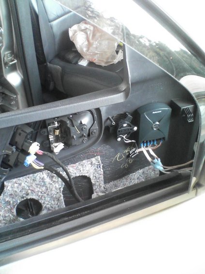 Right Front Tweeter and Crossover