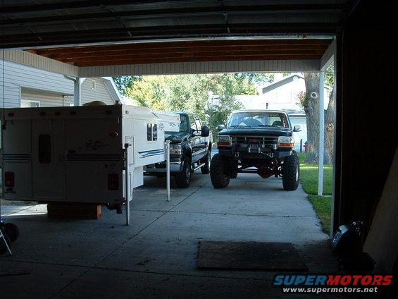 dscf0002.jpg 9/17/06-Poser Picture