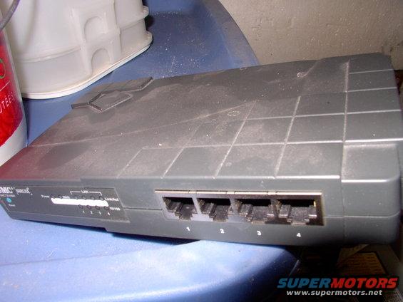 img_0005.jpg Now the SMC router is redundent and on it's way to a relative's home !