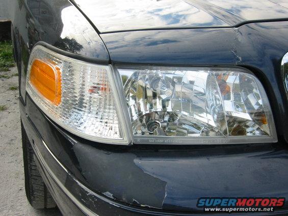 img_0559.jpg New headlight and cornering lights