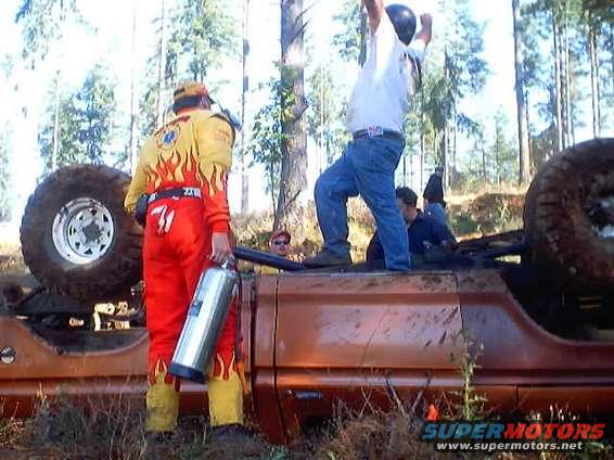 4x4war_0038.jpg Is something wrong with me?  I'm still proud of it.

4x4 Wars October 2002