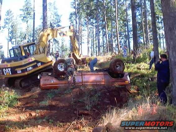 The rescue.

4x4 Wars October 2002