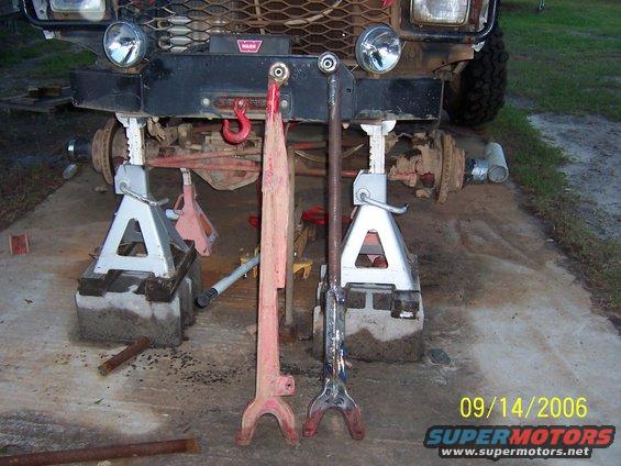 100_0499.jpg Old arm and new almost done arm.