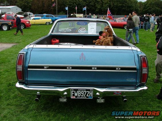 Blue 1970 Ford Ranchero with chrome bumper and license plate FWB972H
