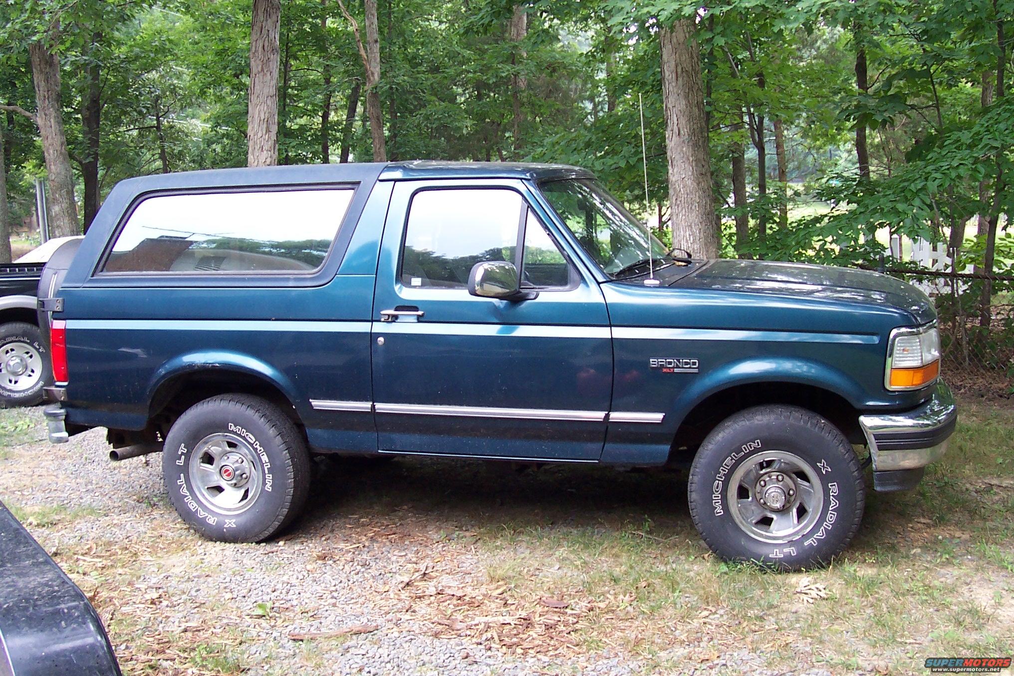 1994 Ford Bronco “brochoncho”