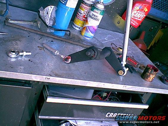 clutch9.jpg Here is the bell crank all rebuilt and ready to go back in the truck.