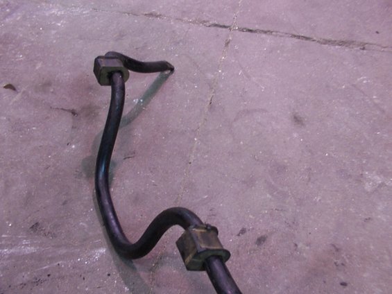 Sway bar link with rubber bushings and metal end links