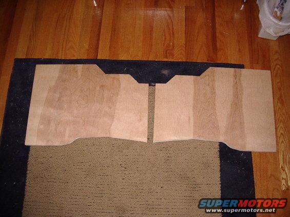 This is 3/4" Birch plywood.  I used a jigsaw to cut out the bottom and a band saw to cut the top.