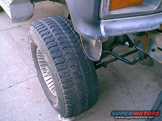 passtrim6.jpg this is the pass side with the fender cut out but not the plastic liner. This is a good place to catch crud and start rusting the beast out.