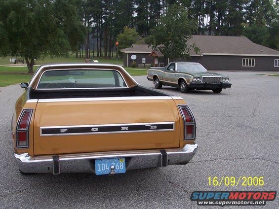 000_0550.jpg Butt shot 1