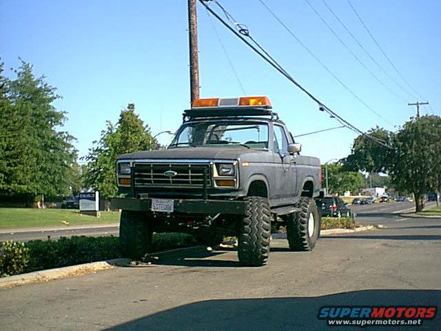 newlightsfront.jpg here is a shot of the lights installed from the front.