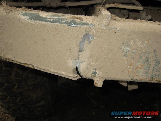 img_2372.jpg franks bumper after trying to climb "cajones grandes" and breaking a outer axle shaft, rear pinion, ring and pinion gears, and tweaked the frame.  and this is a 1/4" thick square tubing