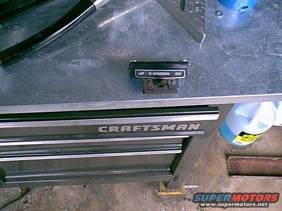 tailgatesw3.jpg here is the package al ready to install