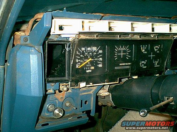 vent2.jpg Here is the driver side of the drivers panel installed.