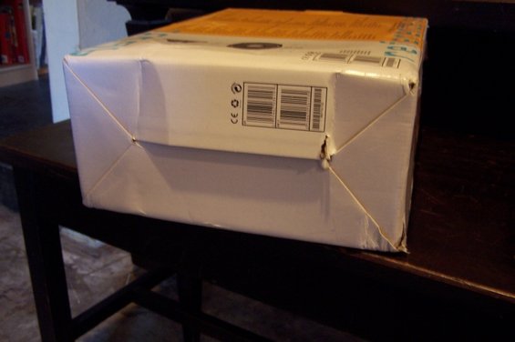 5.jpg More than just banged corners; this shows evidence of compression.  I'm beginning to have a bad feeling about this.