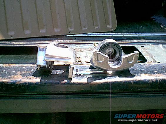 newcalipers2.jpg Here is another view of the new painted calipers.