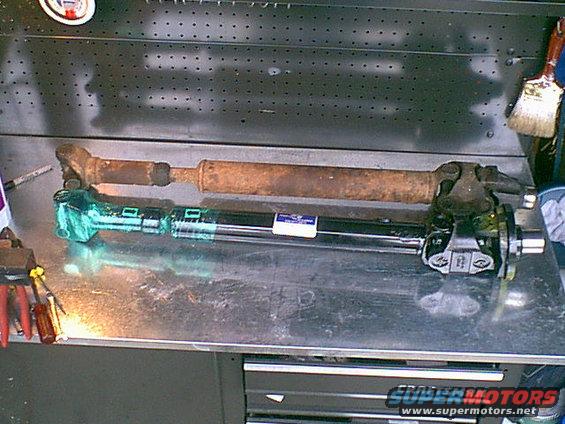 newold2.jpg Here is the new and old drive shaft. you can see the difference.