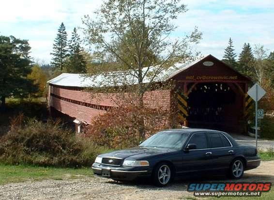 A nice wood bridge near Mont-Laurier, QC.