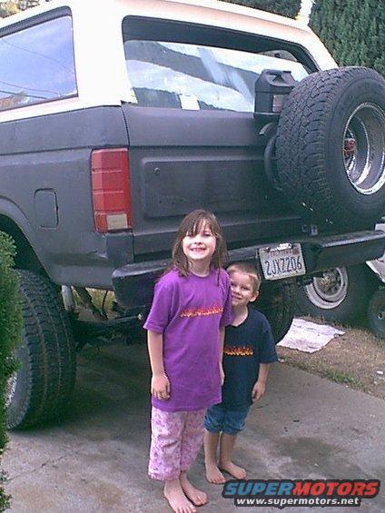 kids.jpg Monica and Christian at the back of the bronco