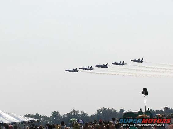 blue_angels_5.jpg 