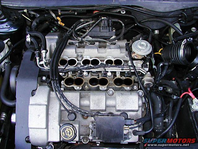 1998 Ford Taurus photo