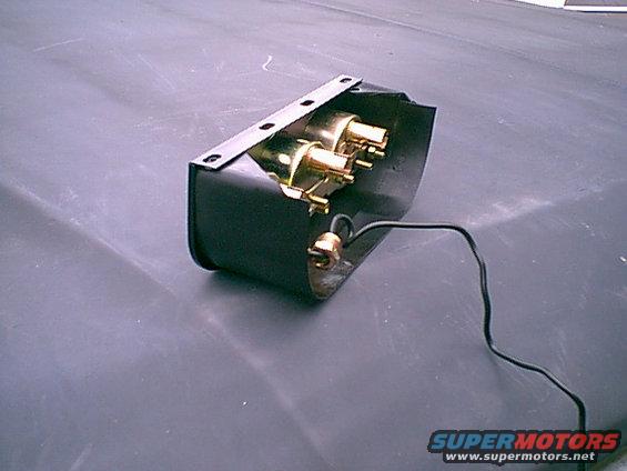 guages2.jpg Here is the trim on the guagesas seen from the back.