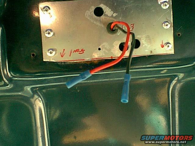 newdome2.jpg Here are the wires and new mount riveted to the roof.