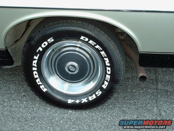 hpim0204.jpg the previous owner installed radial tires on the orignal steel wheels; these are the original hubcaps