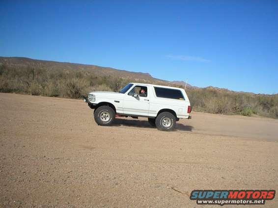 p1010339.jpg running down the wash