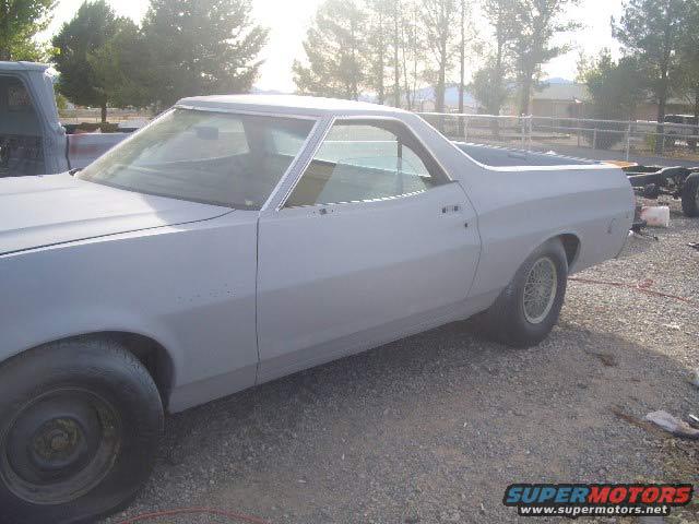 10ranchero_driv.jpg Driver's rear after primer