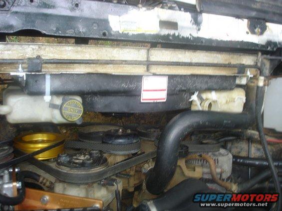 overhead-of-fan.jpg Fan mounted in place.