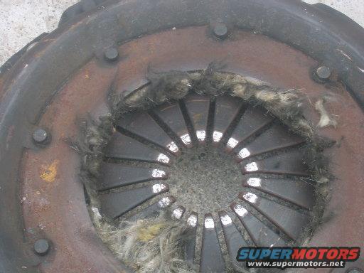 Worn clutch disc with frayed material