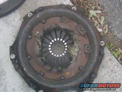 worn clutch assembly with frayed material