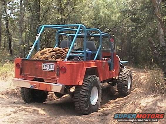 aut_0387.jpg a super clean jeep seen at 360