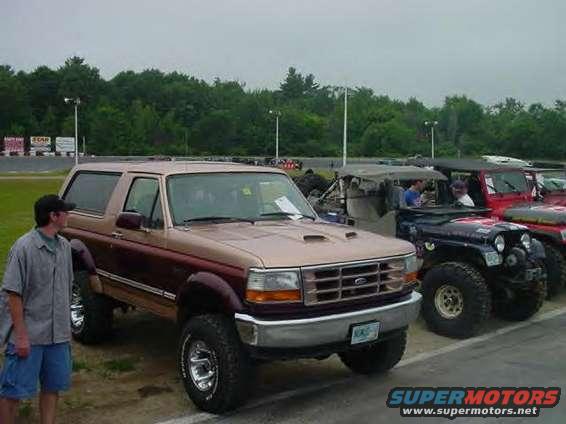 badass_bronco___show.jpg a rig found at a show that is SWEET lookin!!!
