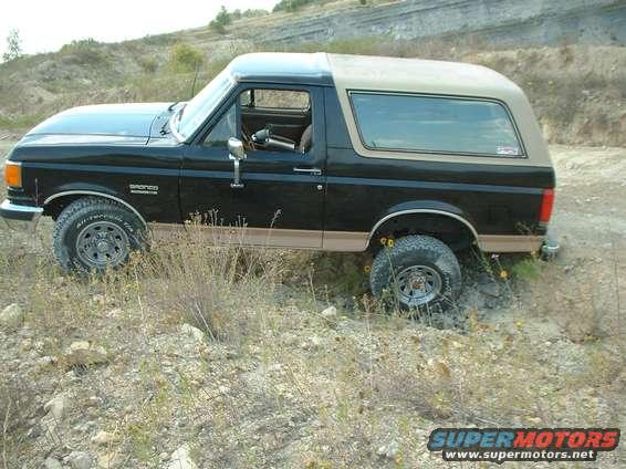 dscf0005.jpg this was sorta a mistake, i thought i could climb this section, but i soon realized that i think i have broken a hub, and that it aint happenin, but man that is a lot of droop out of the rear!