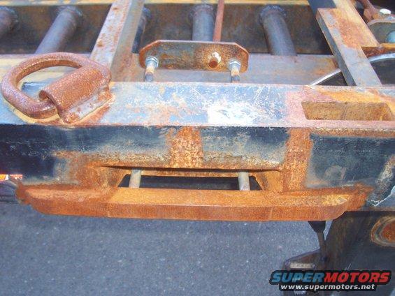 Rear support jack release locking handle in the locked position