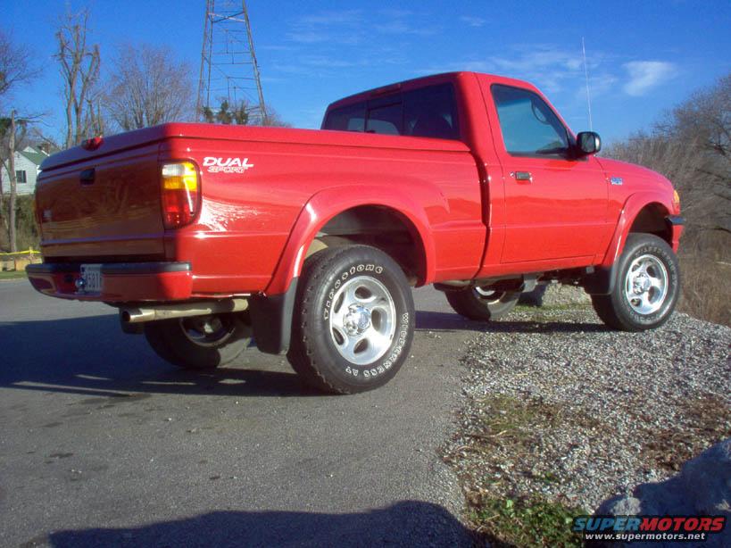 2001 Mazda B3000