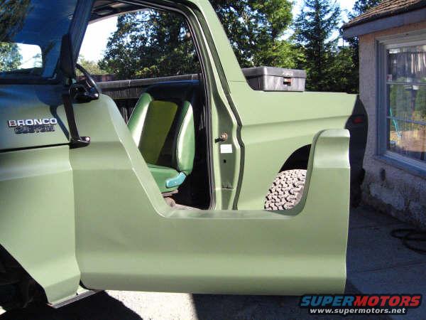 img_1055.jpg Left side open