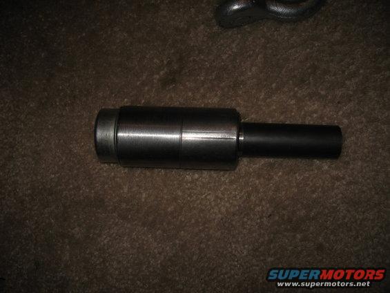 Hinge for spare tire carrier