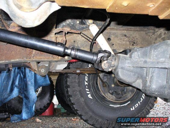 p1000462.jpg rear driveshaft angle