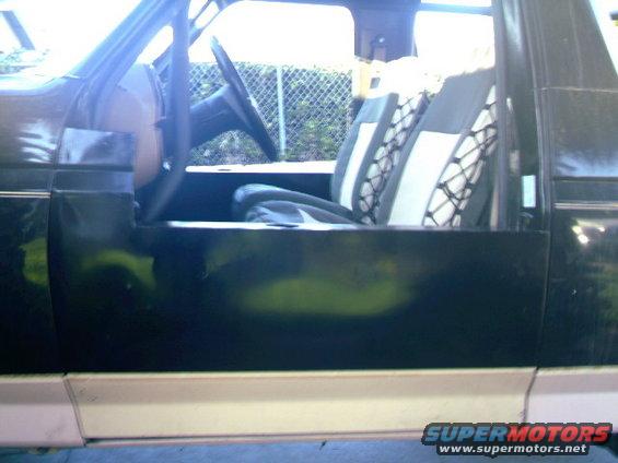 1989 Ford Bronco interior showing driver's seat and steering wheel