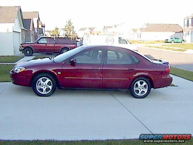 2002 Ford Taurus