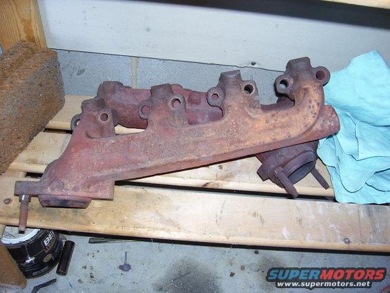 picture-111.jpg OEM Exhaust Manifolds 5.8 1996 