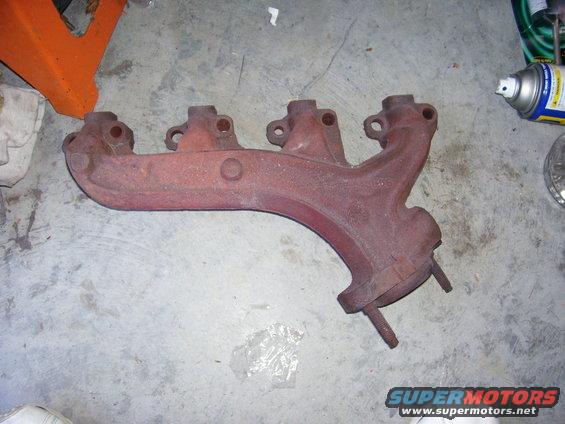 picture-113.jpg Driversside OEM Exhaust manifolds 351W 1996