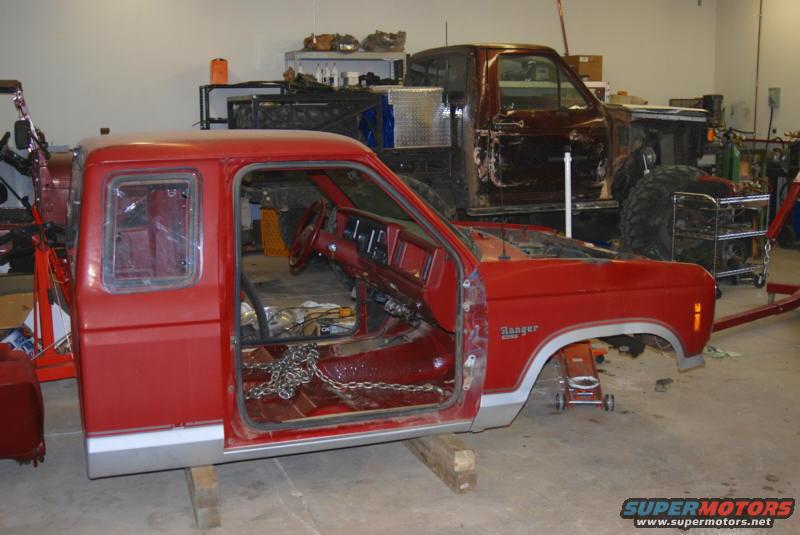 1981 Ford Bronco photo