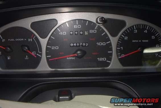 1999 Ford Taurus dashboard gauges showing 41,792 miles