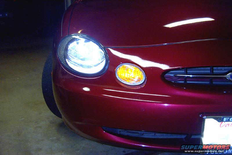 1999 Ford Taurus photo
