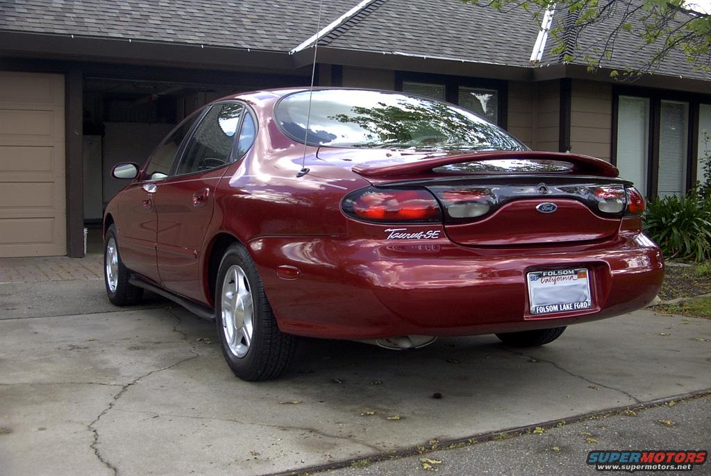 1999 Ford Taurus photo